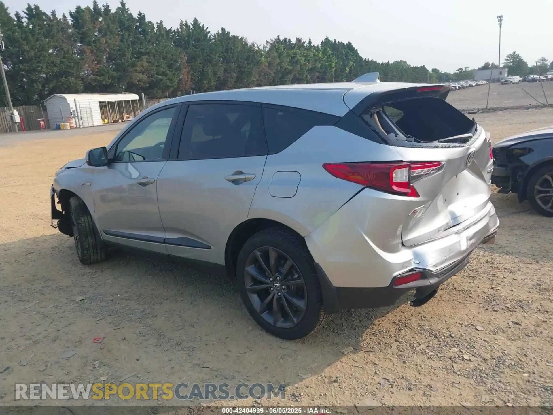 3 Photograph of a damaged car 5J8TC2H64SL004080 ACURA RDX 2025