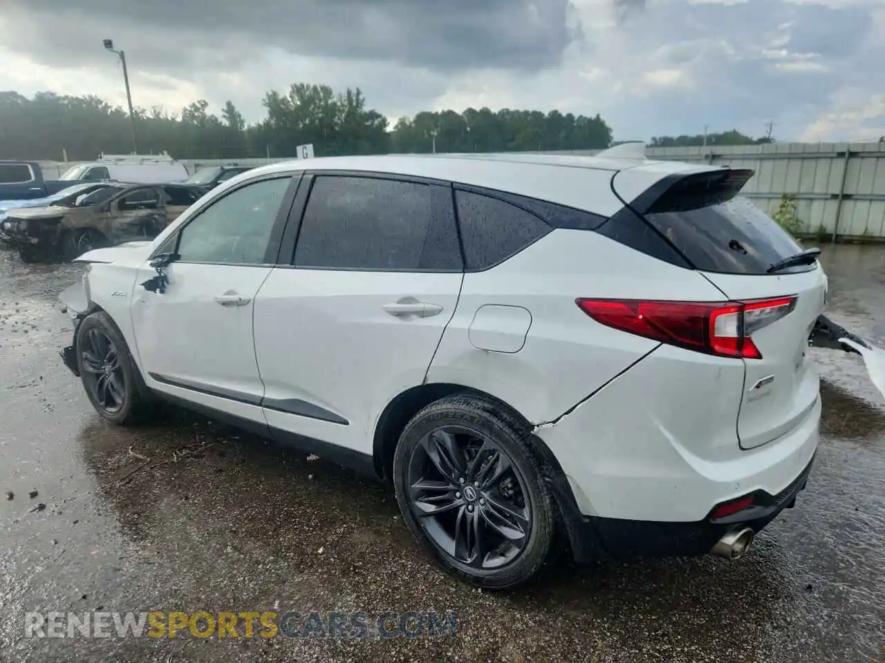2 fotografías del automóvil dañado 5J8TC1H69PL000432 ACURA RDX 2026