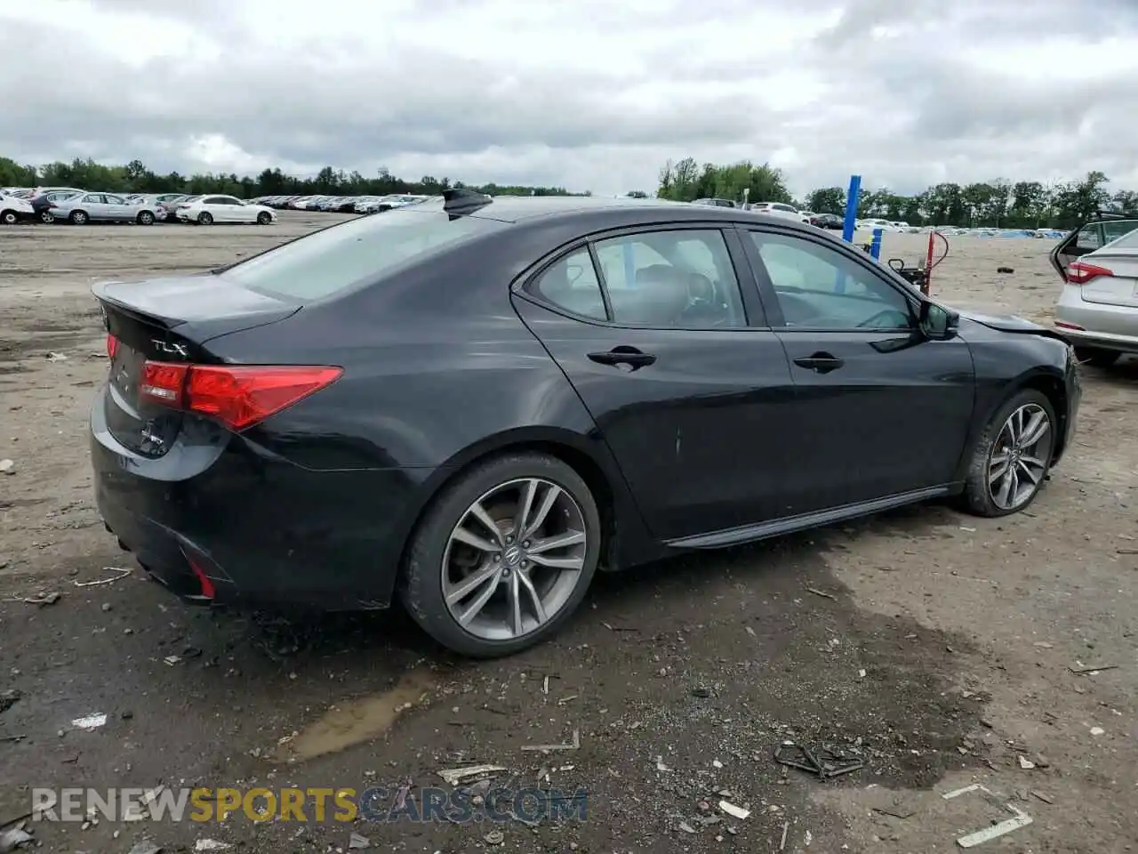 3 Фотография поврежденного автомобиля 19UUB3F81KA003370 ACURA TLX 2019