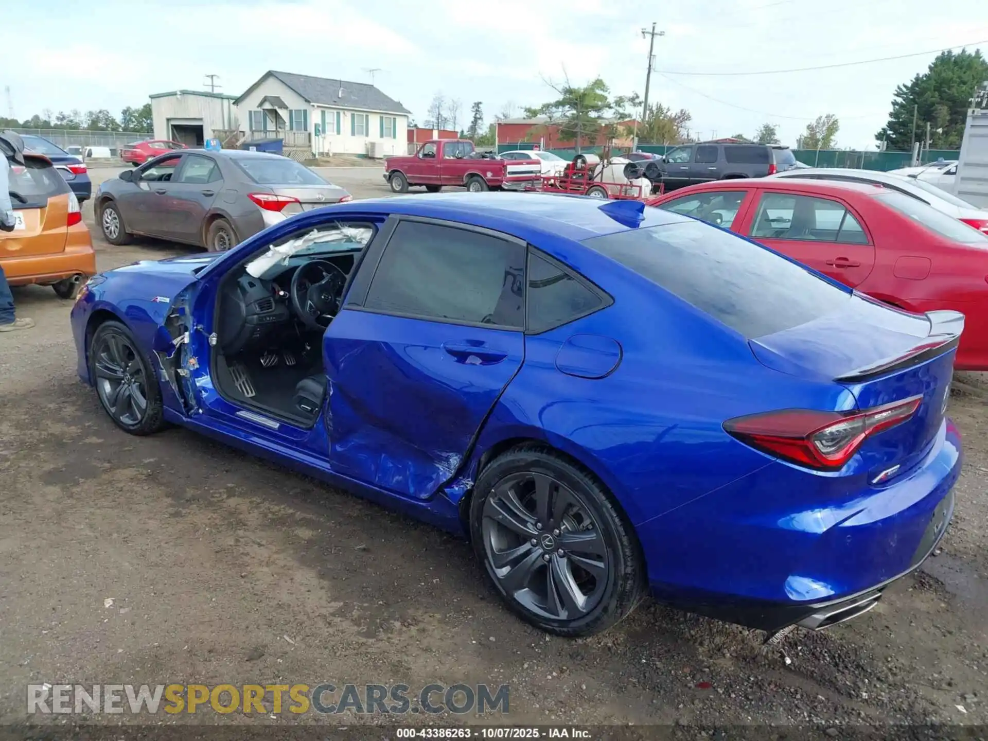 3 Photograph of a damaged car 19UUB5F58MA016556 ACURA TLX 2021