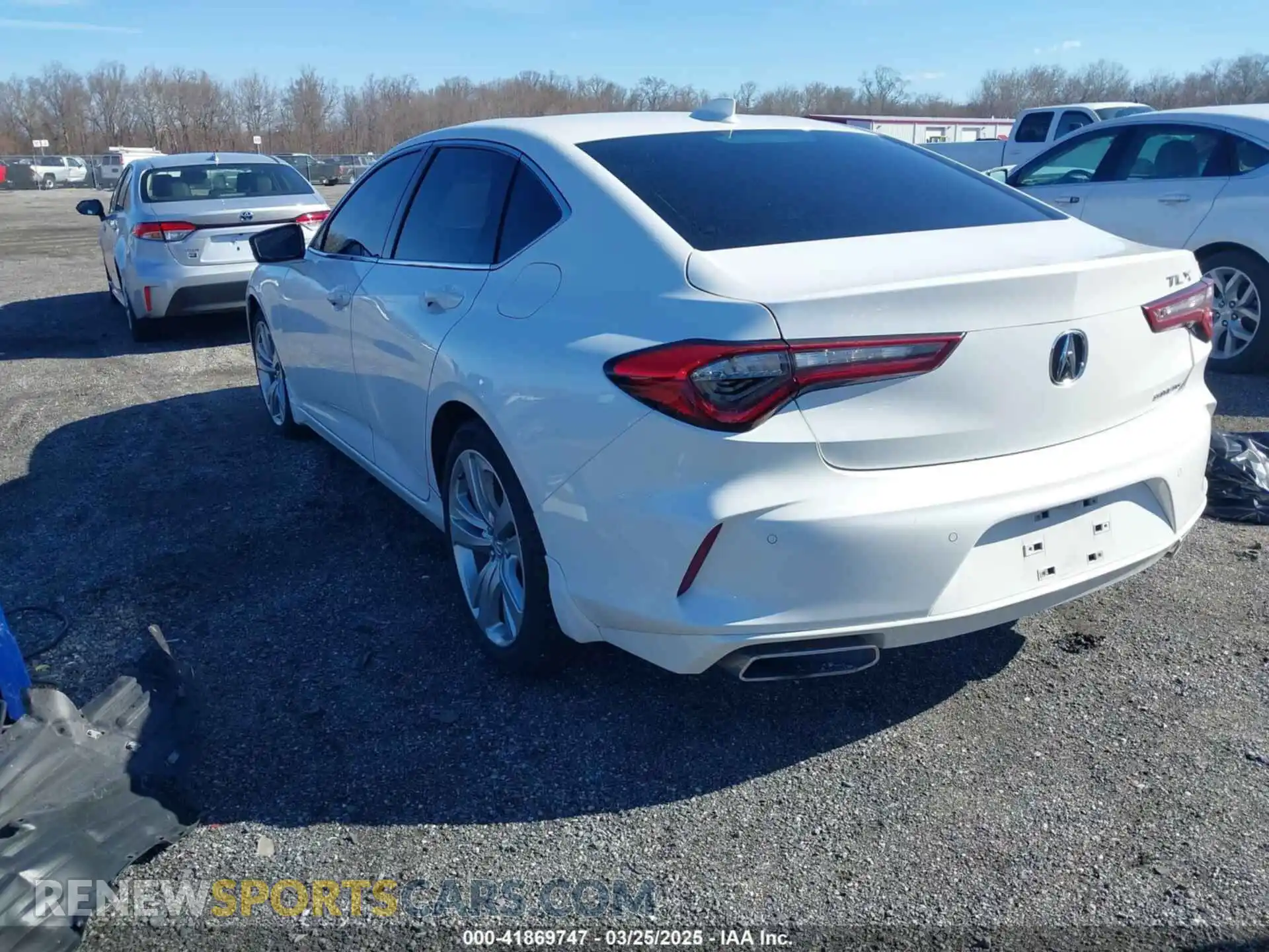 3 fotografías del automóvil dañado 19UUB6F41MA006805 ACURA TLX 2021