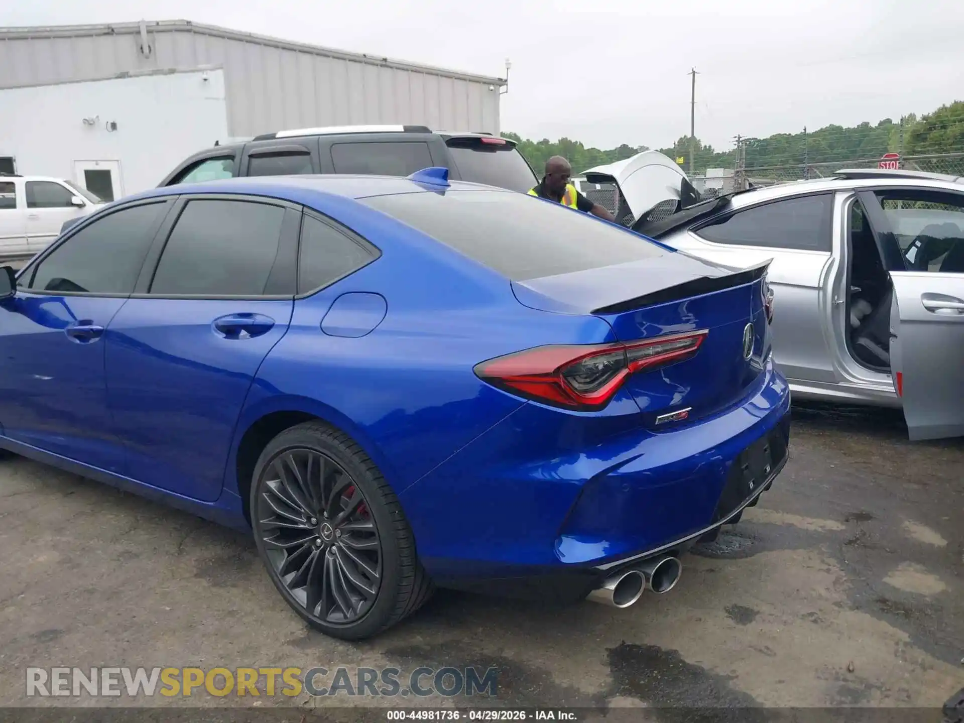 3 Фотография поврежденного автомобиля 19UUB7F01NA001446 ACURA TLX 2022