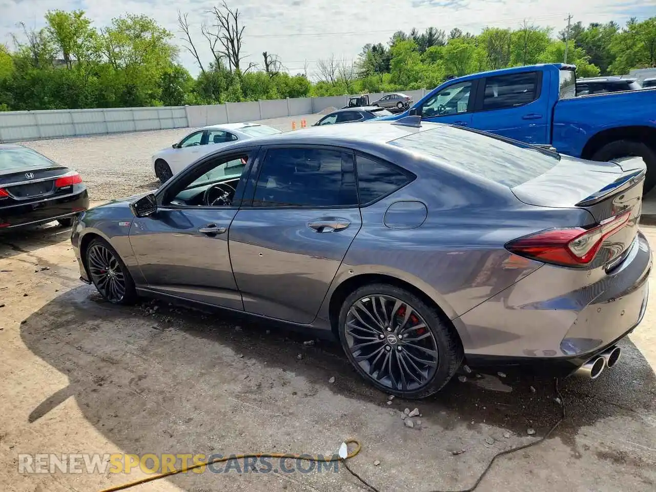 2 Фотография поврежденного автомобиля 19UUB7F04NA001828 ACURA TLX 2022