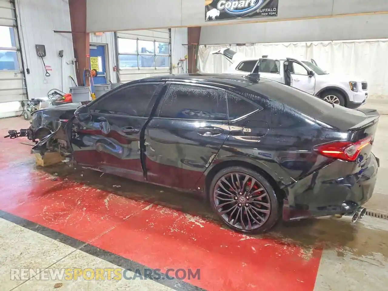 2 Фотография поврежденного автомобиля 19UUB7F04NA002252 ACURA TLX 2022