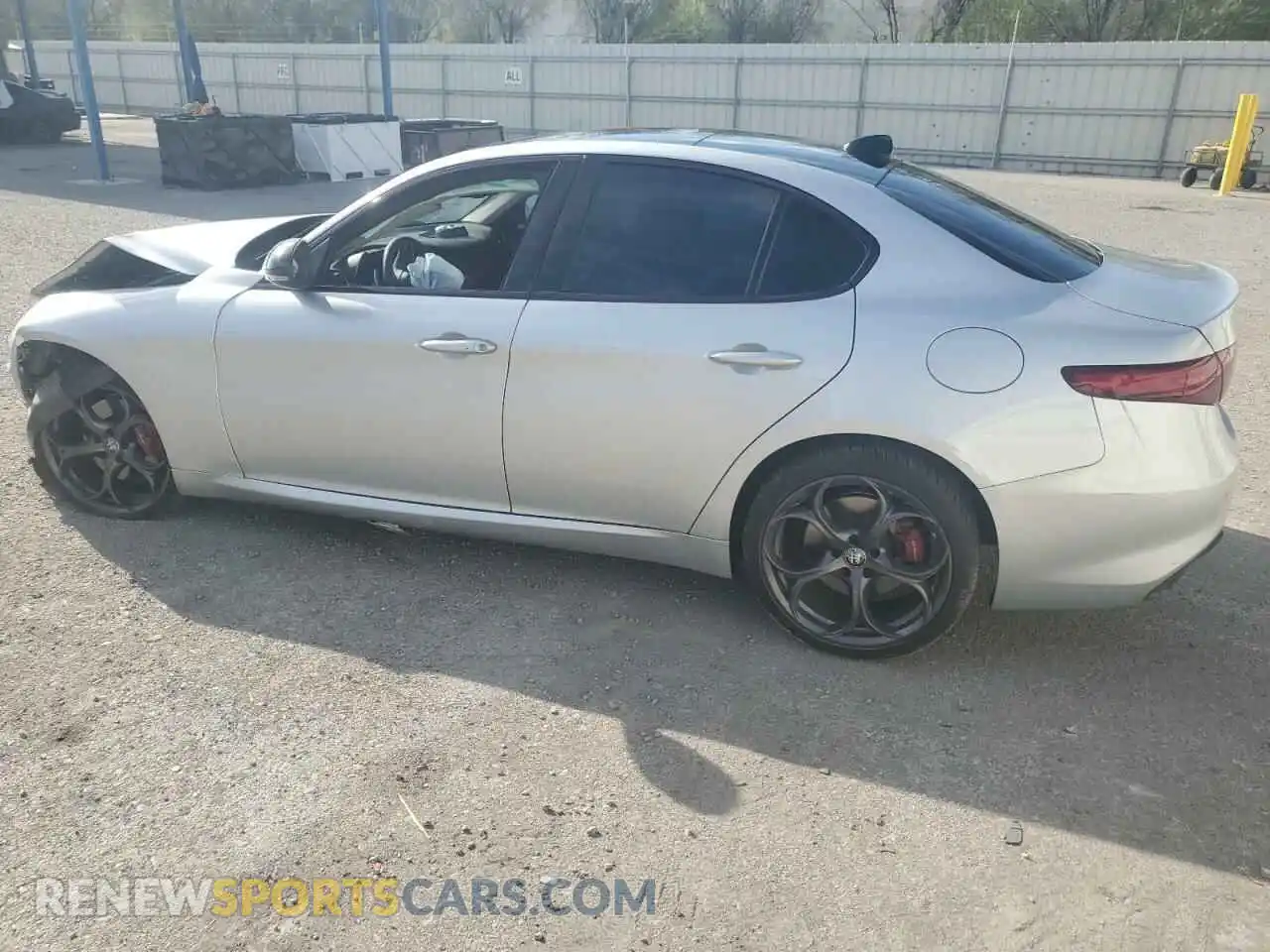 2 fotografías del automóvil dañado ZARFAMBN3K7612684 ALFA ROMEO GIULIA 2019