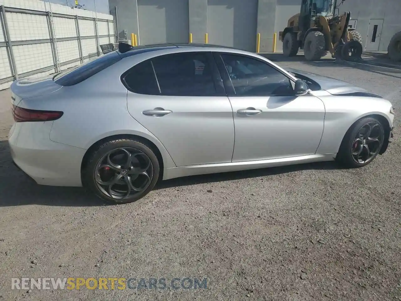 3 fotografías del automóvil dañado ZARFAMBN3K7612684 ALFA ROMEO GIULIA 2019