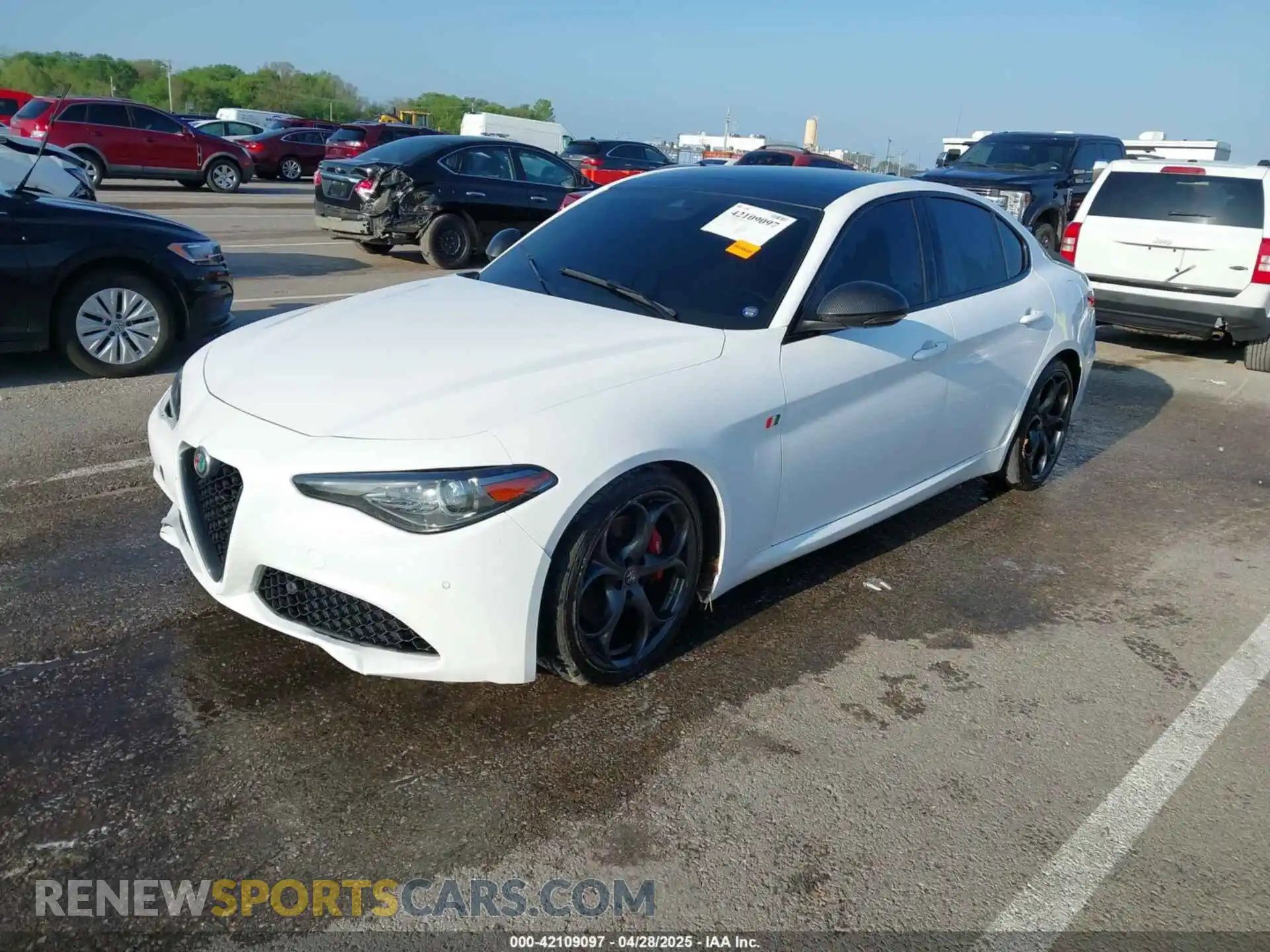 2 Photograph of a damaged car ZARFAMBN6K7601016 ALFA ROMEO GIULIA 2019