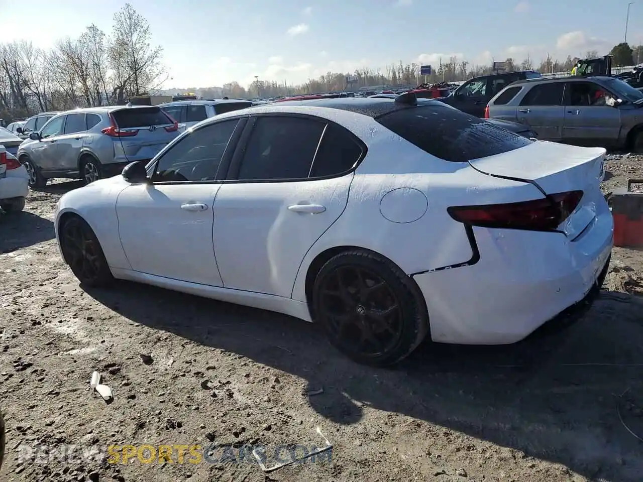 2 fotografías del automóvil dañado ZARFAMBN8L7634911 ALFA ROMEO GIULIA 2020