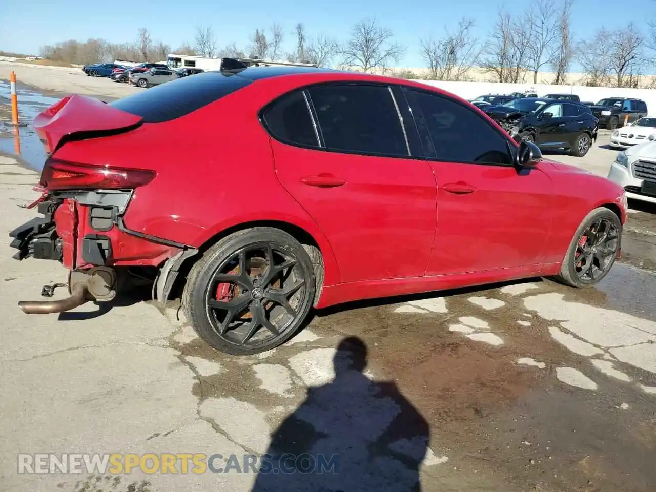 3 Photograph of a damaged car ZARFANBN3L7637835 ALFA ROMEO GIULIA 2020