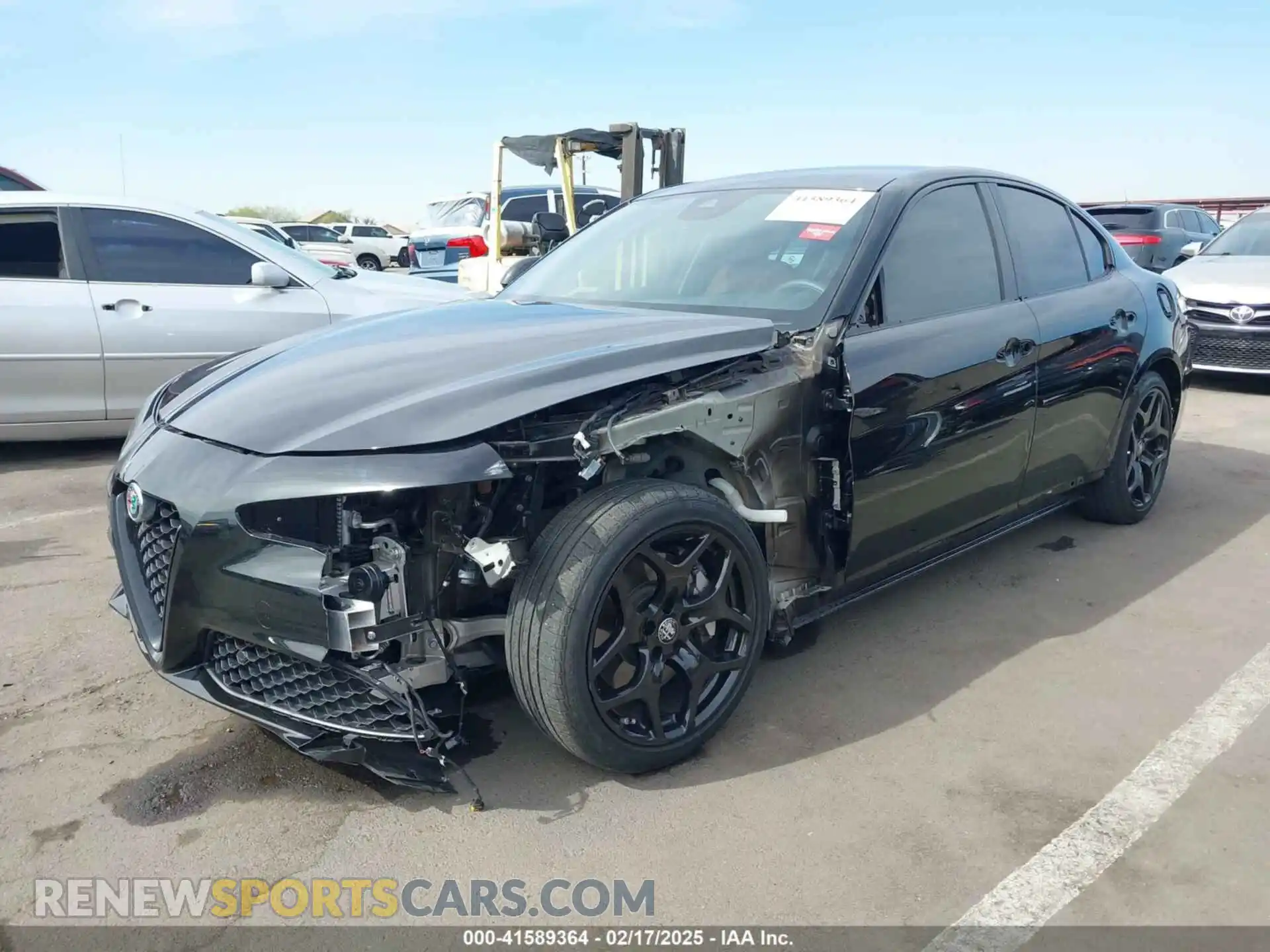 2 Photograph of a damaged car ZARFAMAN1M7648894 ALFA ROMEO GIULIA 2021