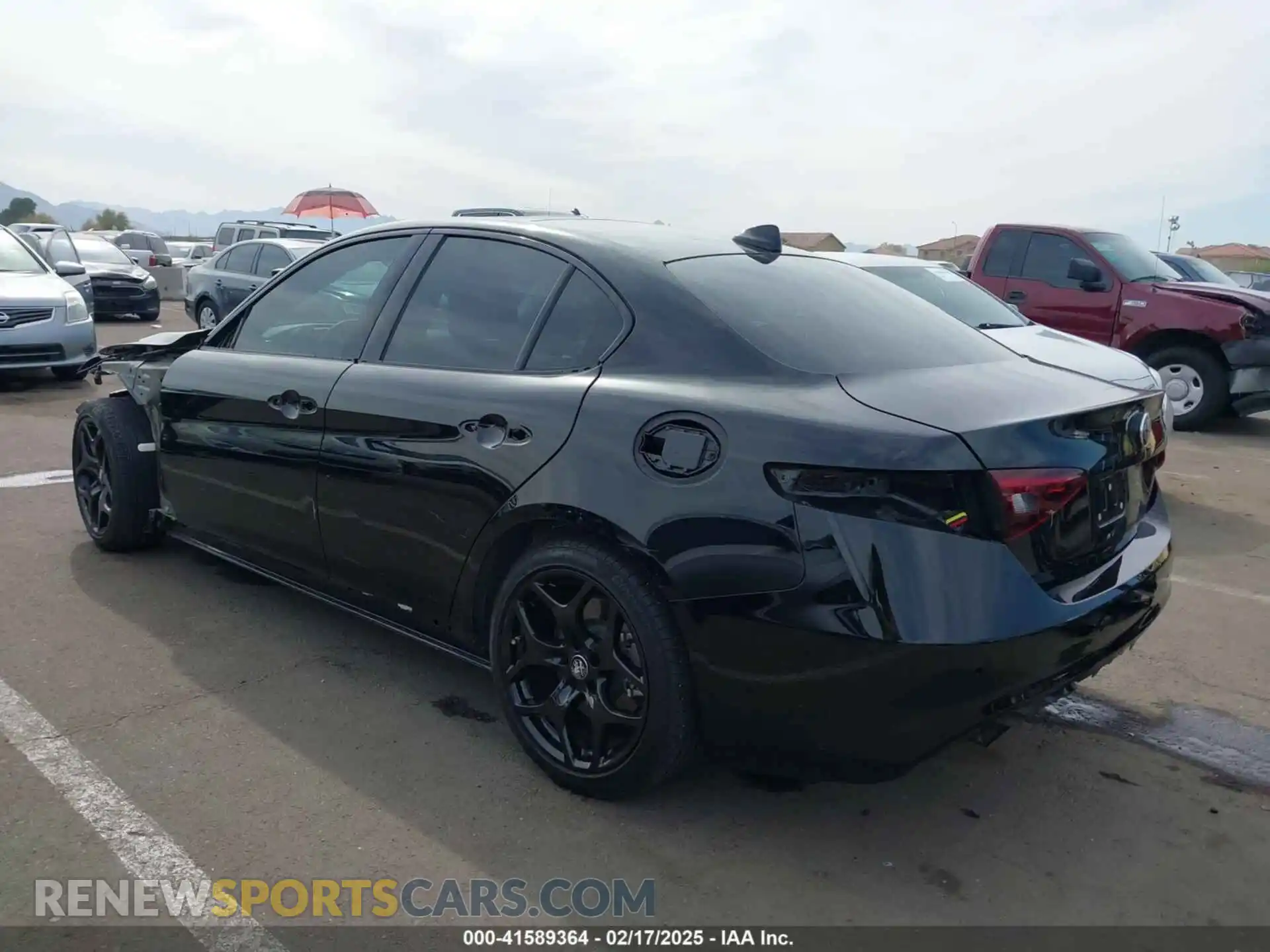 3 Photograph of a damaged car ZARFAMAN1M7648894 ALFA ROMEO GIULIA 2021