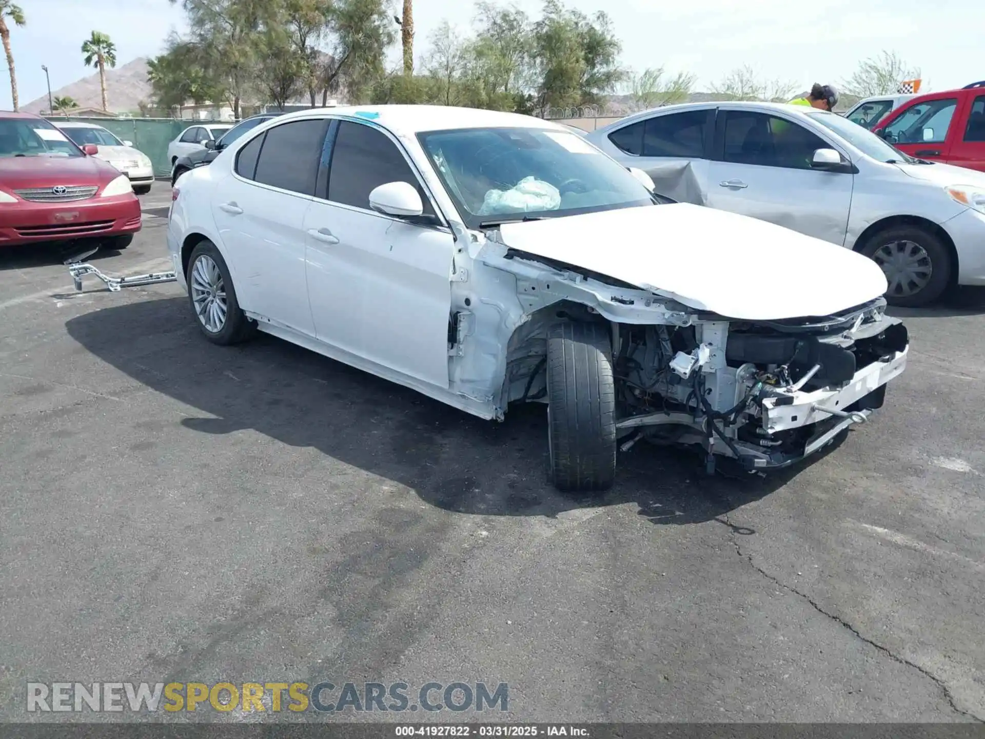 1 Photograph of a damaged car ZARFAMAN7M7639925 ALFA ROMEO GIULIA 2021