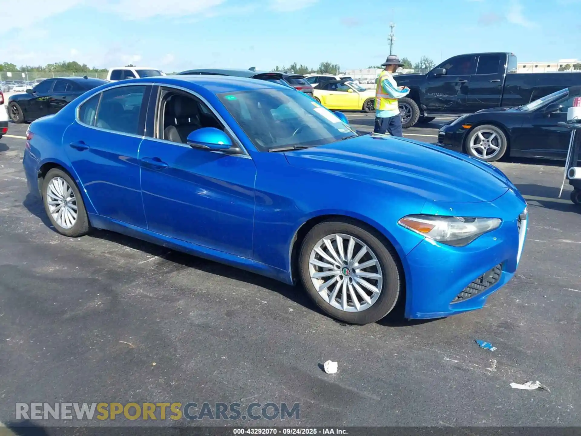 1 Photograph of a damaged car ZARFAMAN7M7643120 ALFA ROMEO GIULIA 2021