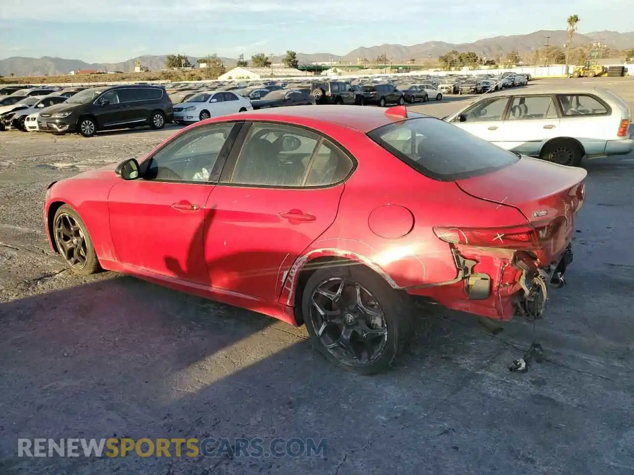 2 Photograph of a damaged car ZARFAMAN9M7638923 ALFA ROMEO GIULIA 2021