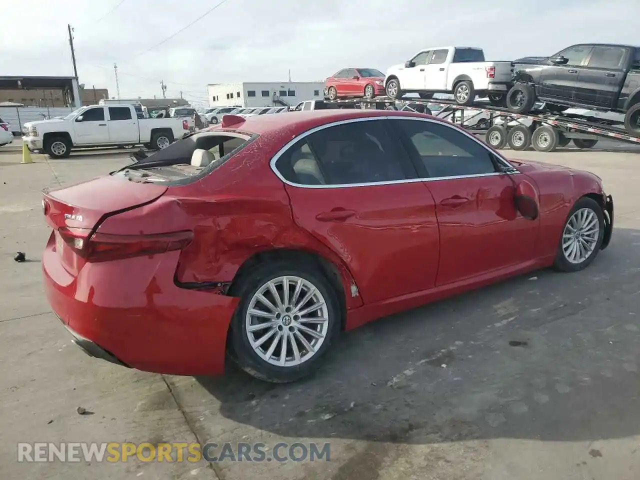3 Photograph of a damaged car ZARFAMAN9M7639831 ALFA ROMEO GIULIA 2021
