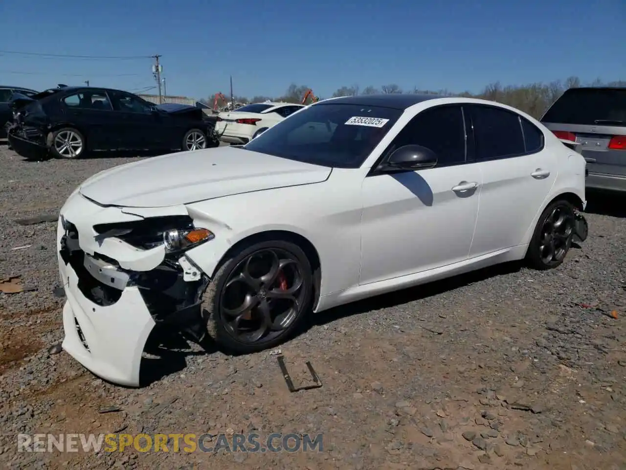 1 Photograph of a damaged car ZARFAMBN4M7640318 ALFA ROMEO GIULIA 2021