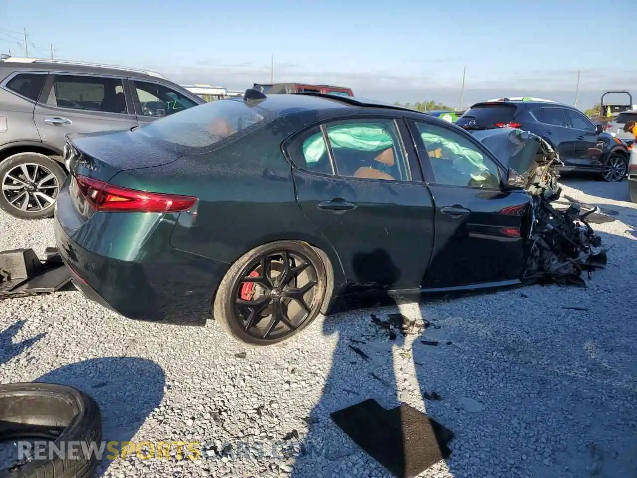 3 Photograph of a damaged car ZARFAMBN5M7641834 ALFA ROMEO GIULIA 2021