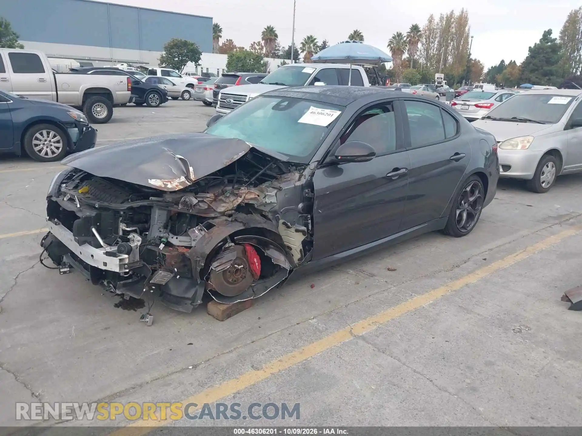 2 fotografías del automóvil dañado ZARFAMBN6M7643852 ALFA ROMEO GIULIA 2021