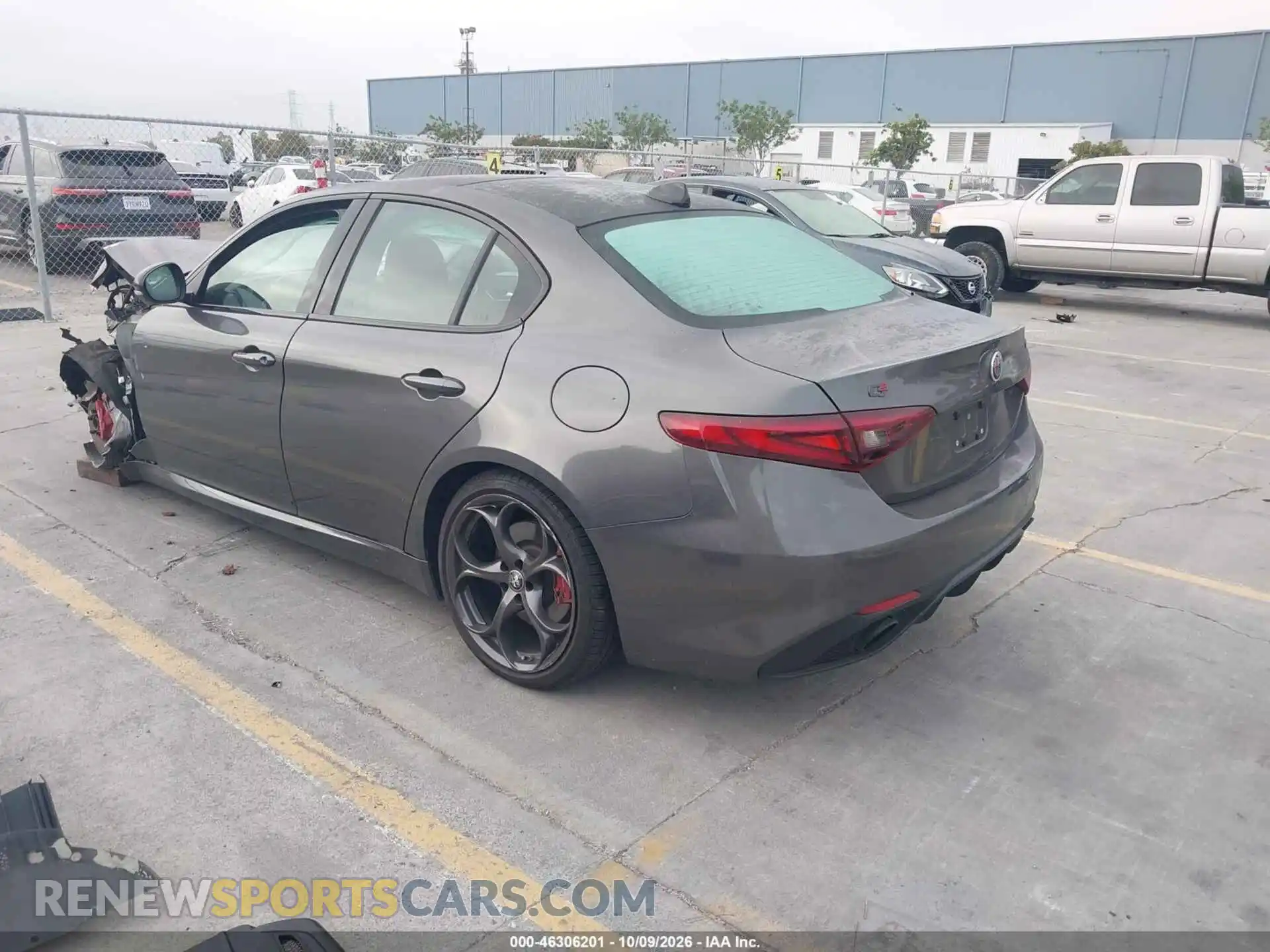 3 fotografías del automóvil dañado ZARFAMBN6M7643852 ALFA ROMEO GIULIA 2021