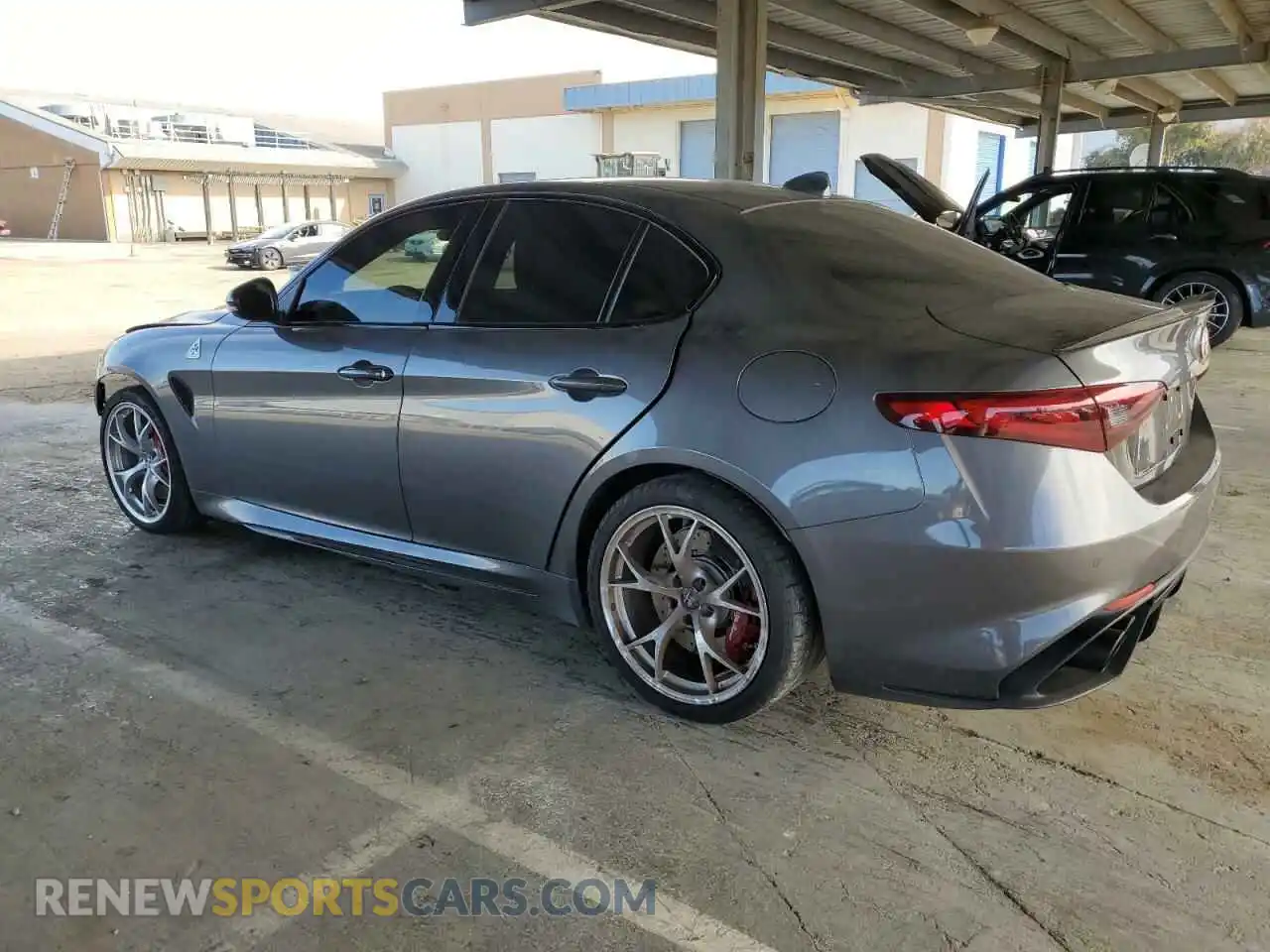 2 Photograph of a damaged car ZARFAMEV5M7646074 ALFA ROMEO GIULIA 2021