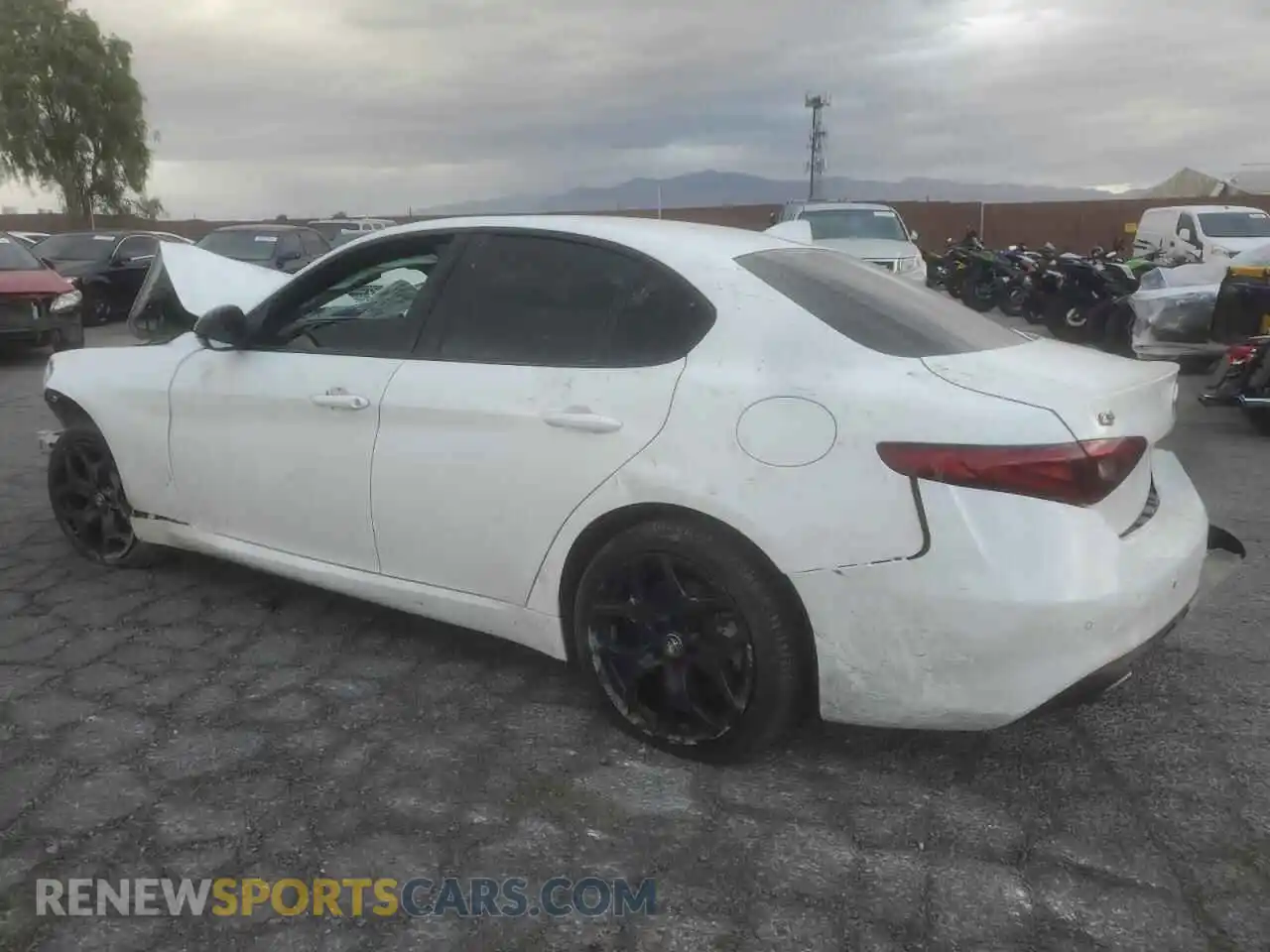 2 Photograph of a damaged car ZARFANAN2M7644312 ALFA ROMEO GIULIA 2021
