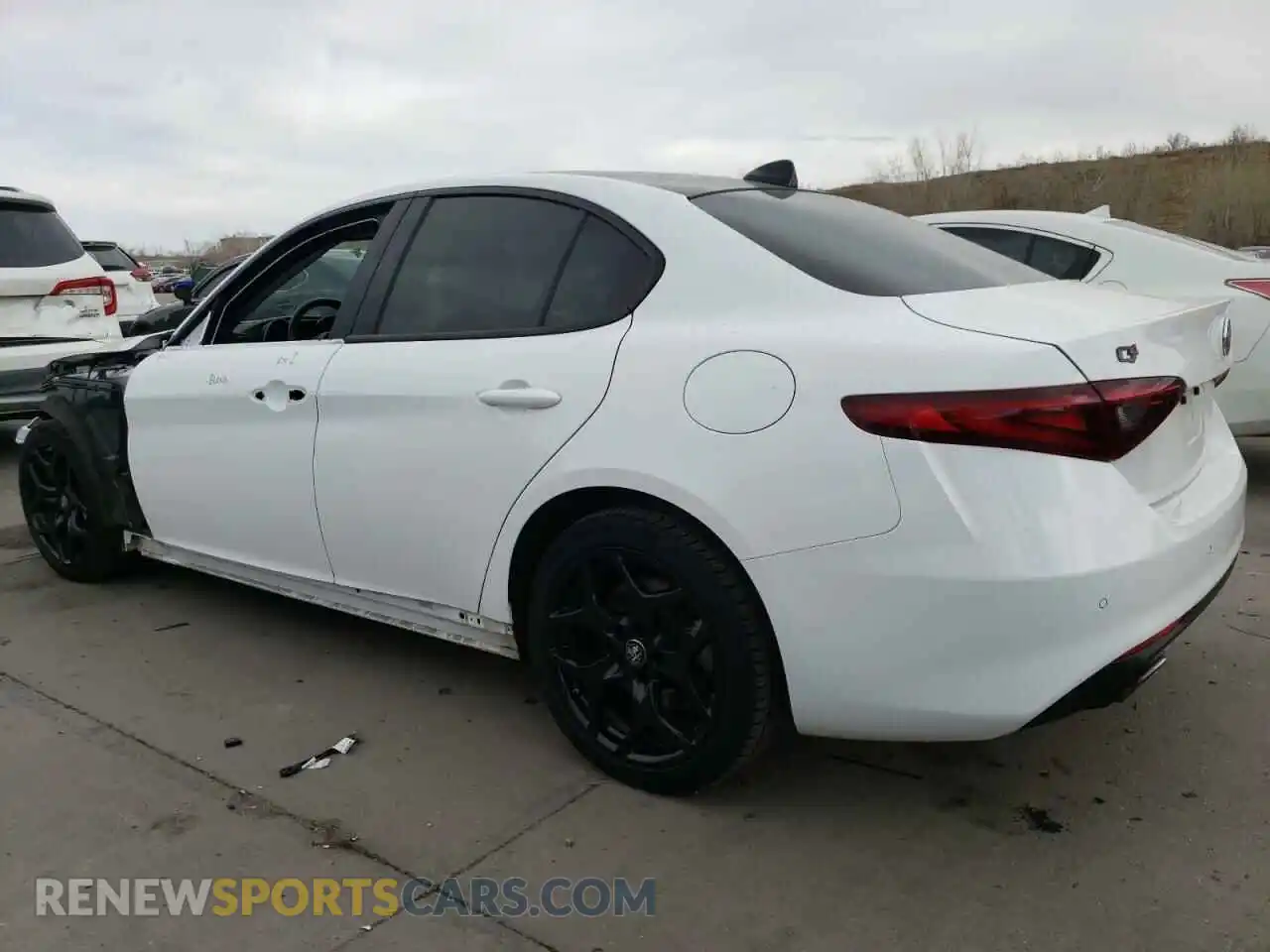 2 Photograph of a damaged car ZARFANAN8M7644590 ALFA ROMEO GIULIA 2021
