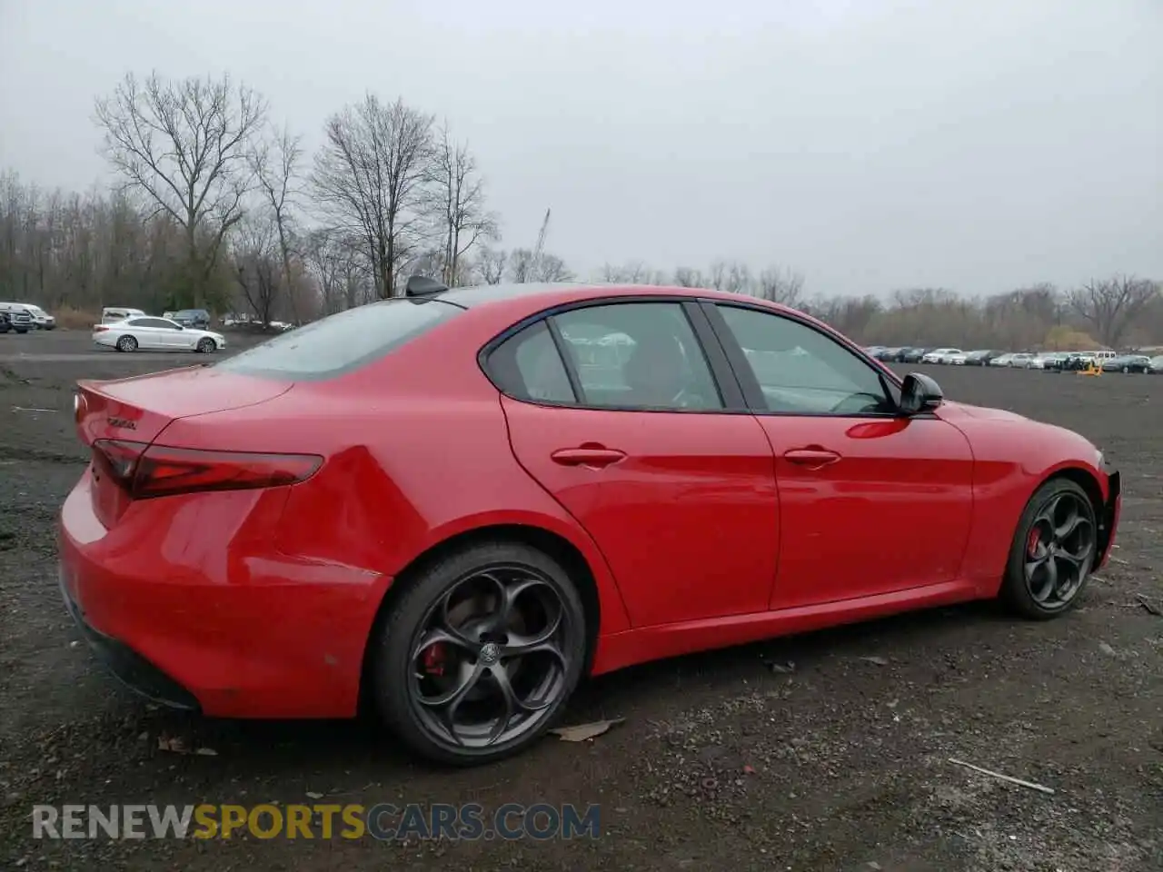 3 Photograph of a damaged car ZARFANBN4M7647744 ALFA ROMEO GIULIA 2021