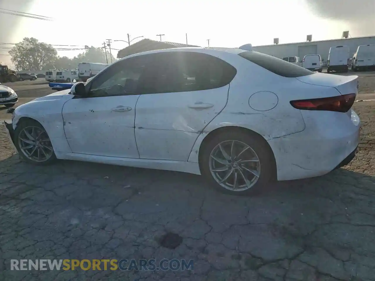 2 Photograph of a damaged car ZARFAMAN7N7655348 ALFA ROMEO GIULIA 2022