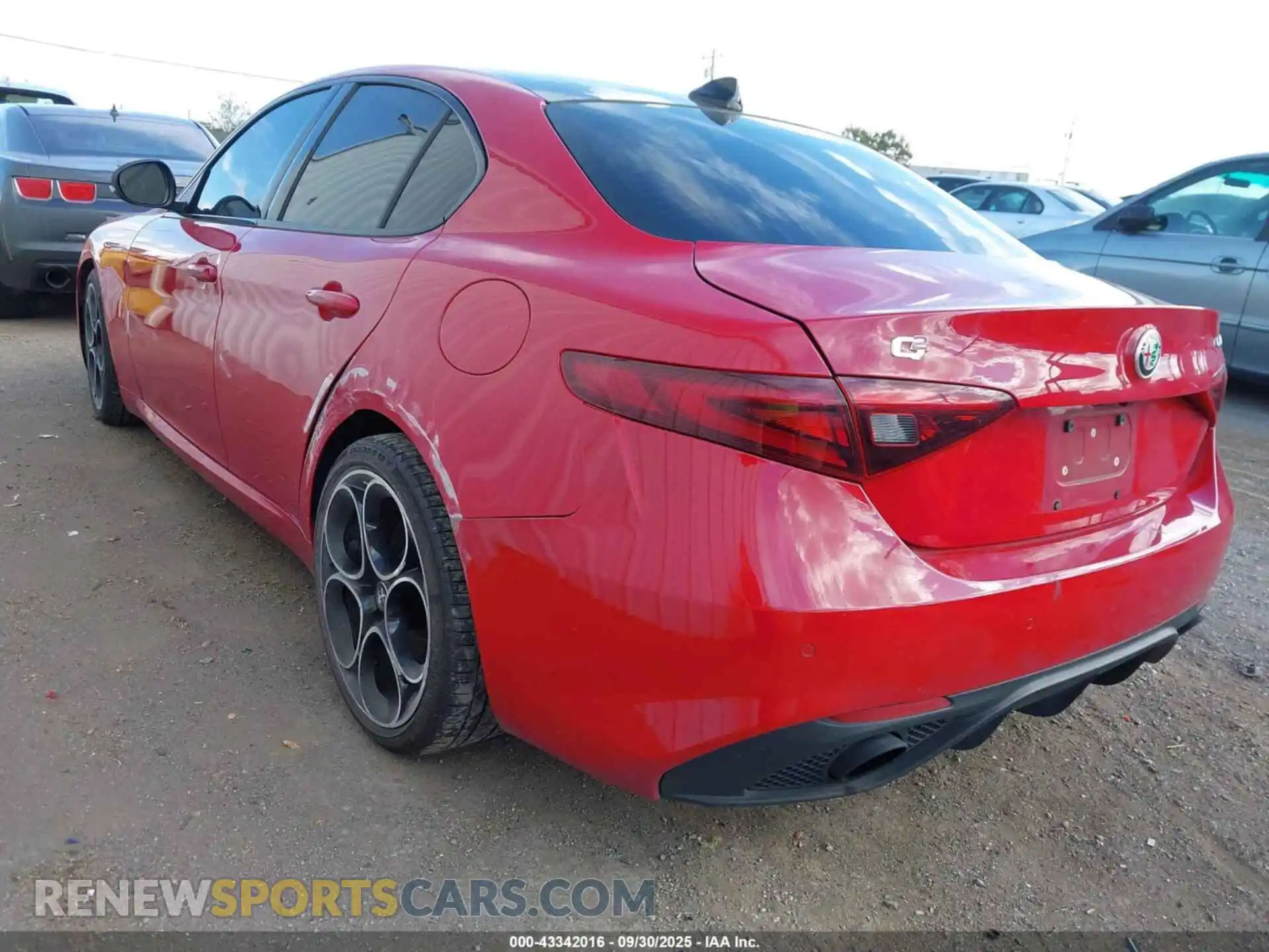 3 Photograph of a damaged car ZARFAMBN0N7663855 ALFA ROMEO GIULIA 2022
