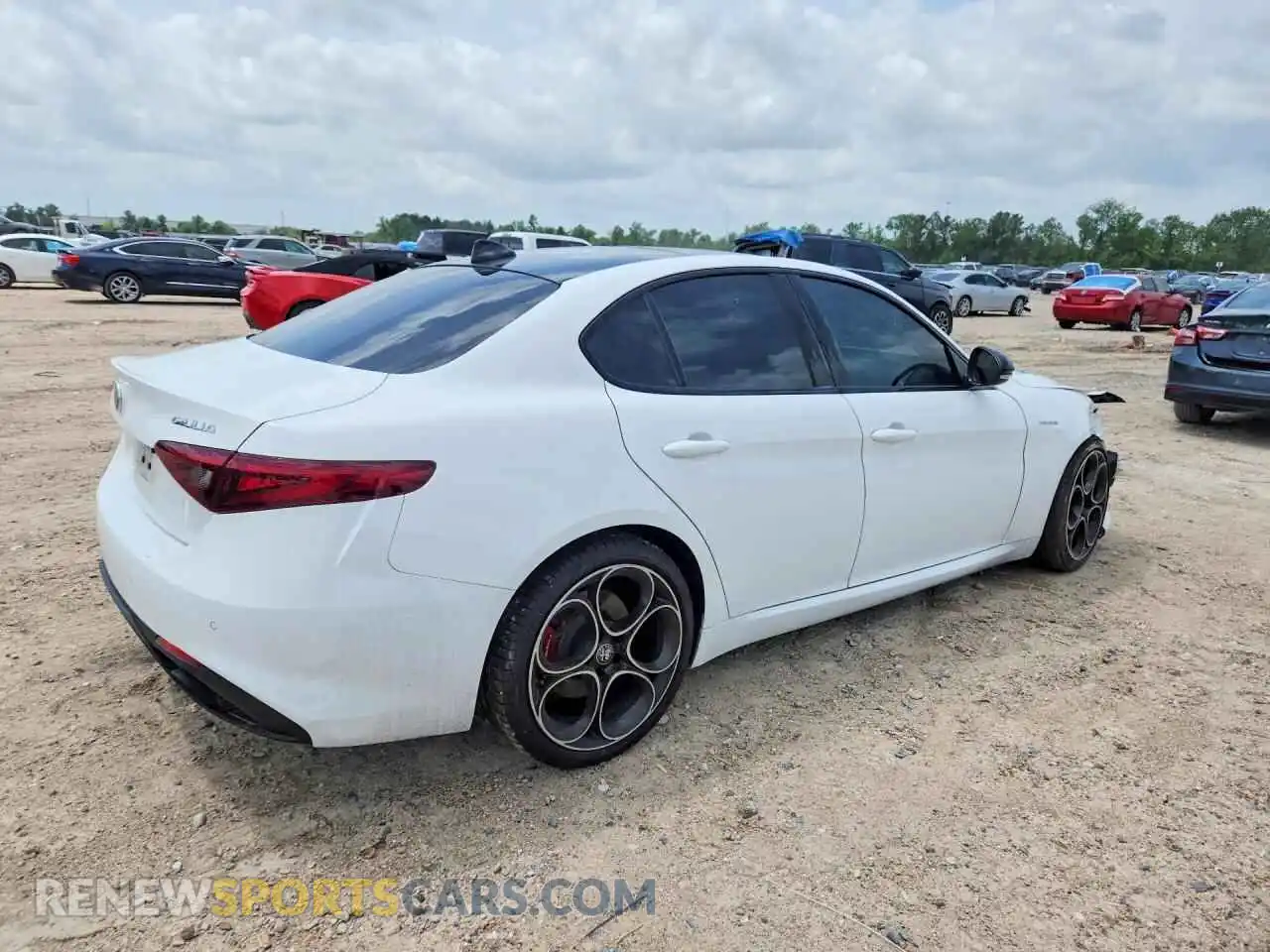 3 Фотография поврежденного автомобиля ZARFAMBN3N7660416 ALFA ROMEO GIULIA 2022