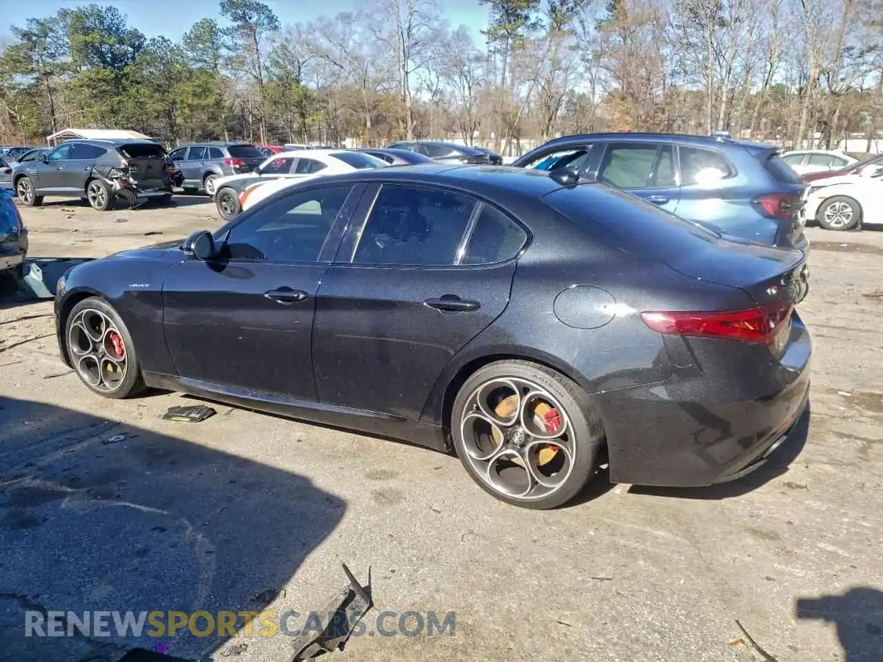 2 Photograph of a damaged car ZARFAMBN4P7668902 ALFA ROMEO GIULIA 2023