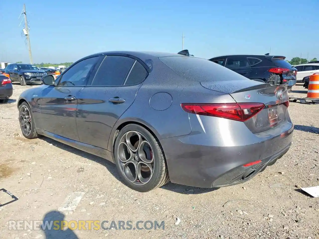 2 Photograph of a damaged car ZARFAMBN4P7671380 ALFA ROMEO GIULIA 2023