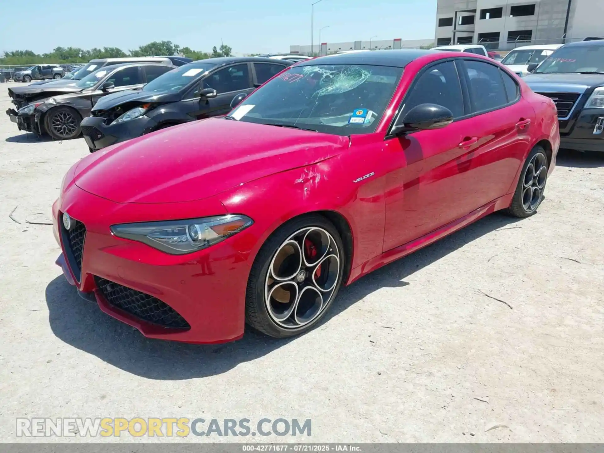 2 Photograph of a damaged car ZARFAMBN5P7669797 ALFA ROMEO GIULIA 2023