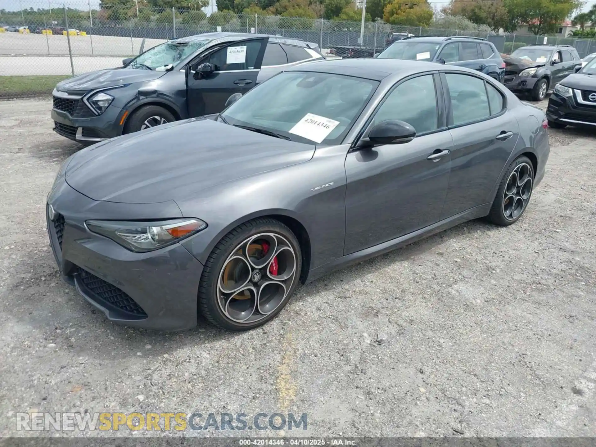 2 Photograph of a damaged car ZARFAMBN6P7666665 ALFA ROMEO GIULIA 2023