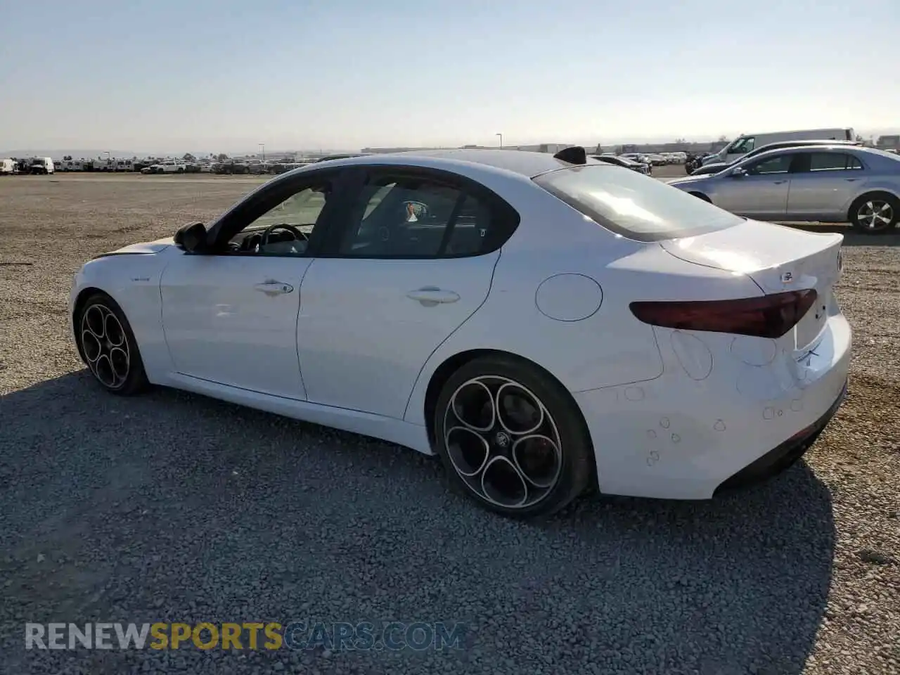 2 Photograph of a damaged car ZARFAMBN8P7668756 ALFA ROMEO GIULIA 2023