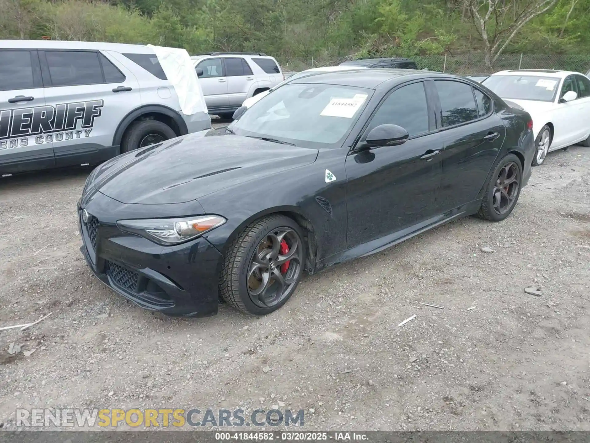 2 Фотография поврежденного автомобиля ZARFAMEV9P7677087 ALFA ROMEO GIULIA 2023