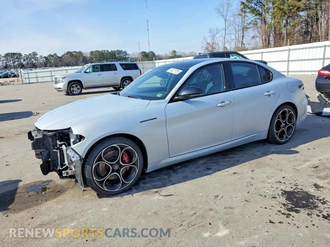 1 fotografías del automóvil dañado ZARFAMBN2R7677584 ALFA ROMEO GIULIA 2024