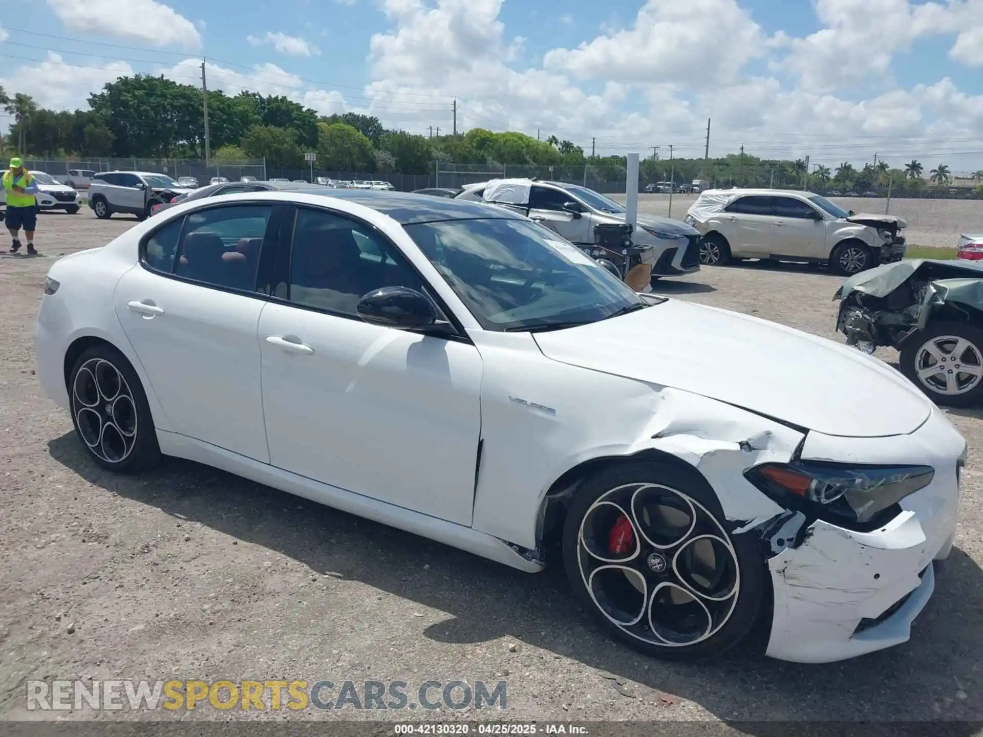 1 Photograph of a damaged car ZARFAMBN8R7679971 ALFA ROMEO GIULIA 2024