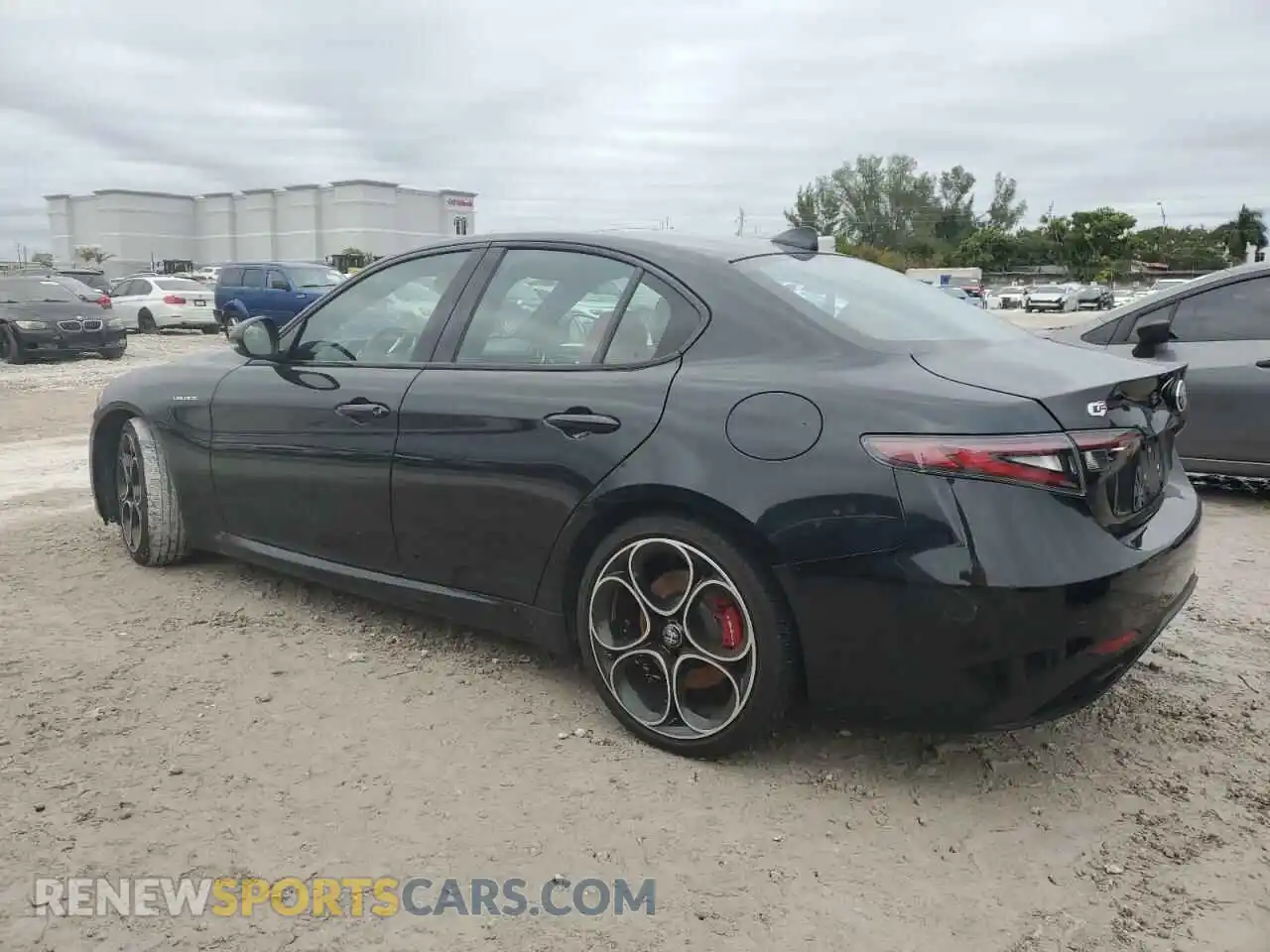 2 Photograph of a damaged car ZARFAMBNXR7677719 ALFA ROMEO GIULIA 2024