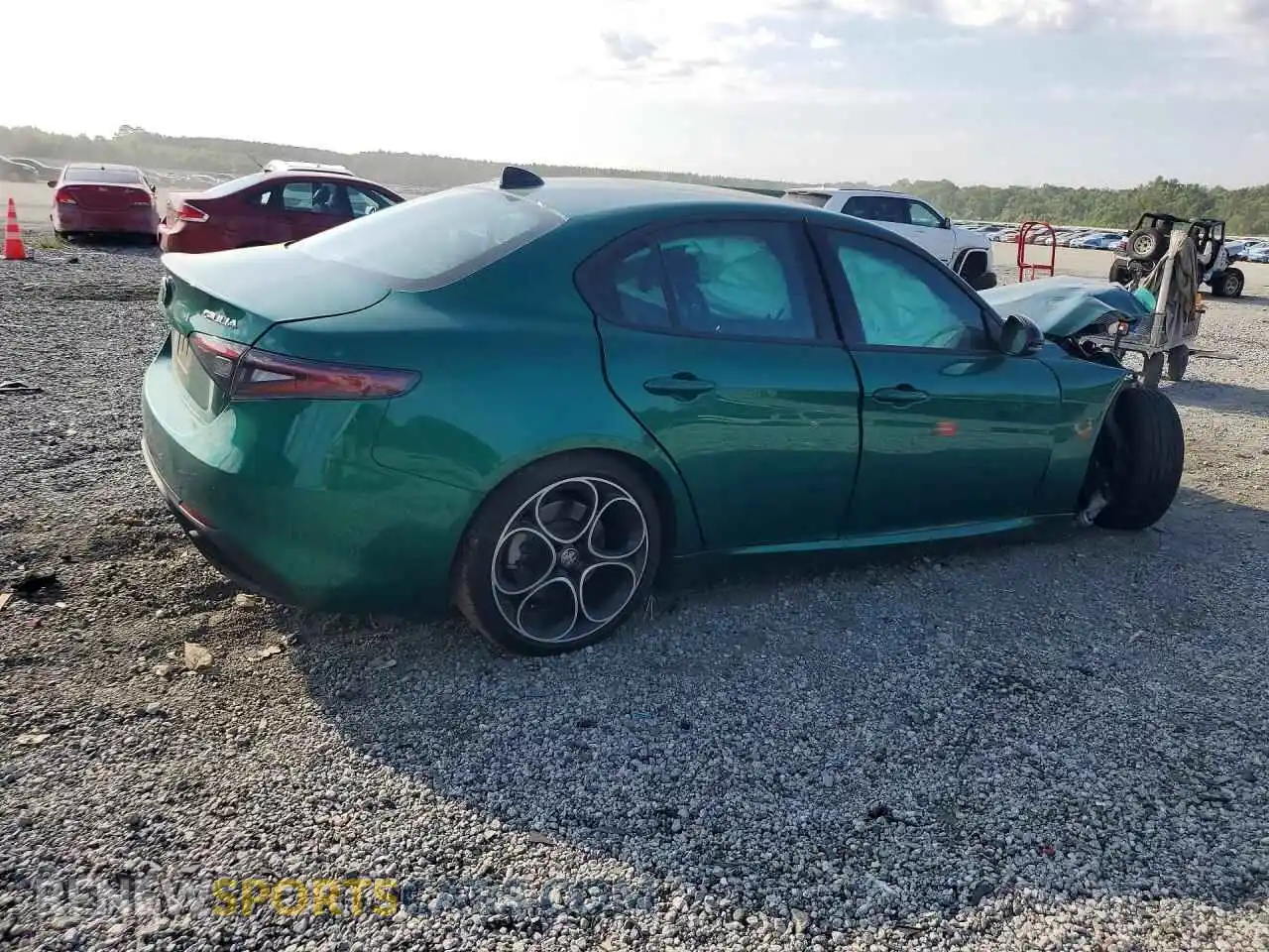3 Фотография поврежденного автомобиля ZARFANAN5S7689693 ALFA ROMEO GIULIA 2025
