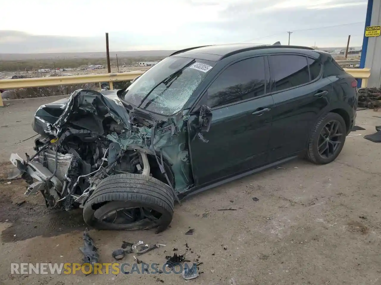 1 Photograph of a damaged car ZASPAKBN9K7C43954 ALFA ROMEO STELVIO 2019