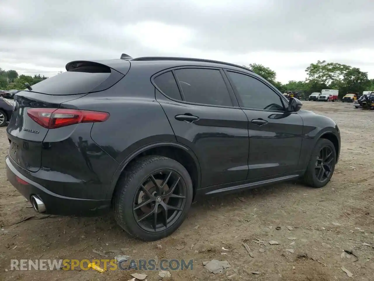 3 Photograph of a damaged car ZASPAJANXM7D14853 ALFA ROMEO STELVIO 2021