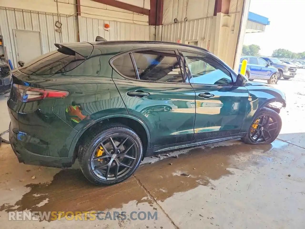 3 Photograph of a damaged car ZASPAKBN1M7D15698 ALFA ROMEO STELVIO 2021