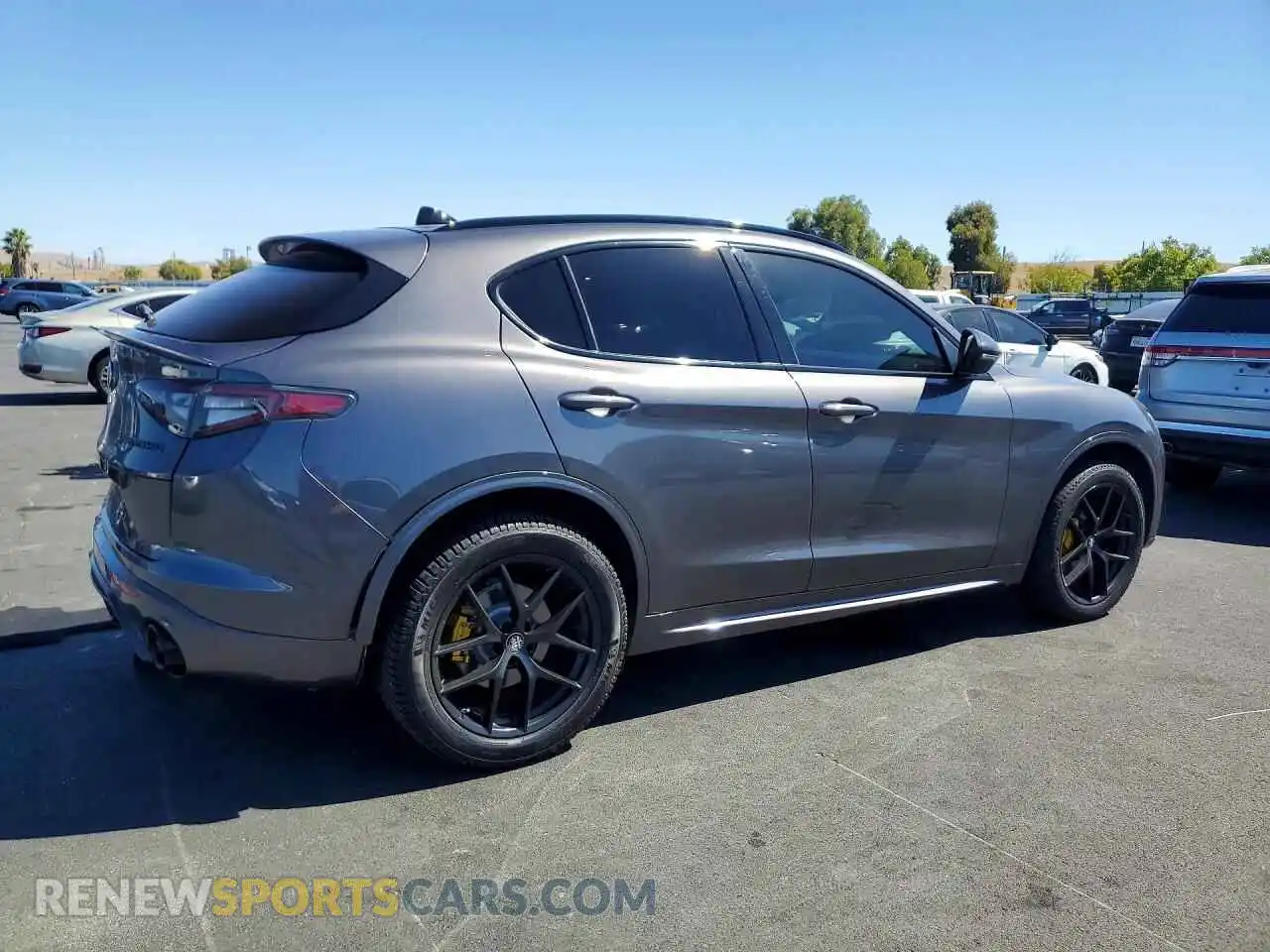 3 Photograph of a damaged car ZASPAKBNXM7D16073 ALFA ROMEO STELVIO 2021