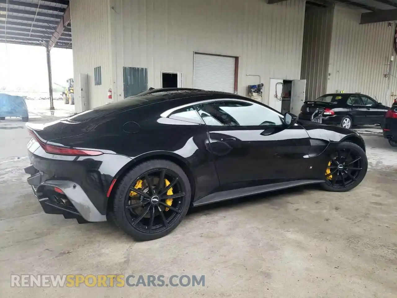 3 Фотография поврежденного автомобиля SCFSMGAW3KGN00948 ASTON MARTIN ALL MODELS 2019