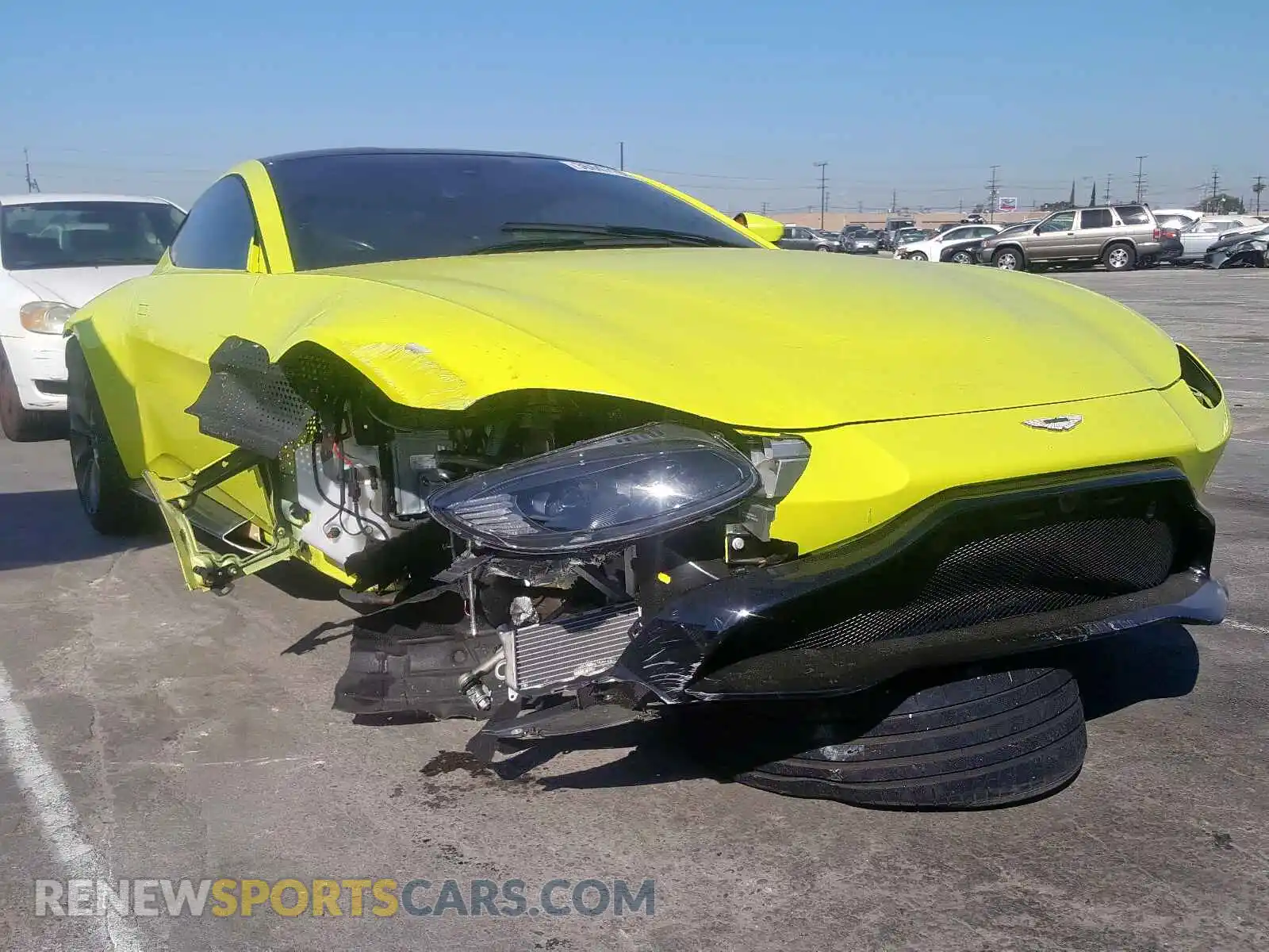 1 fotografías del automóvil dañado SCFSMGAW8KGN01383 ASTON MARTIN ALL MODELS 2019