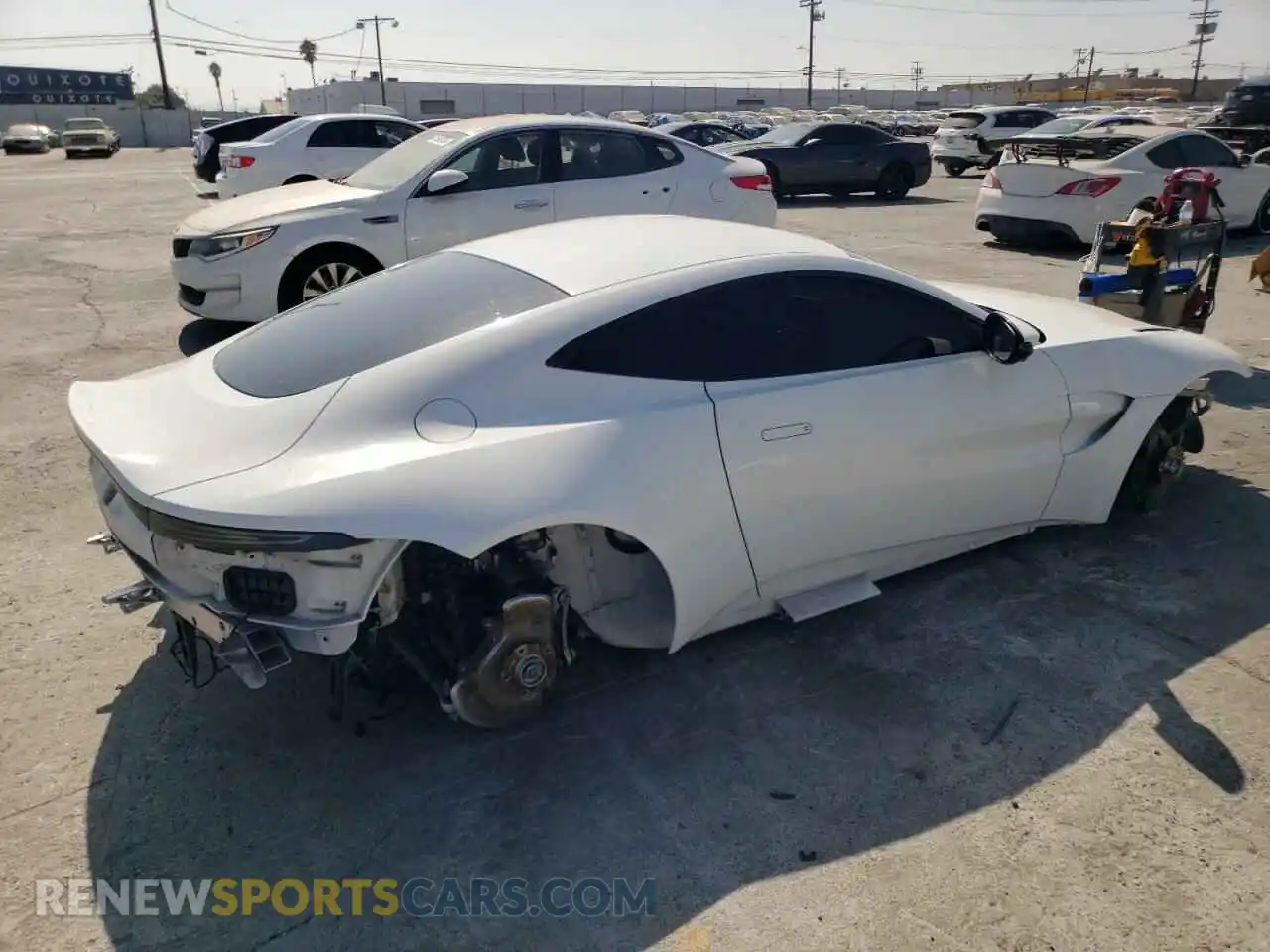 3 Фотография поврежденного автомобиля SCFSMGAWXLGN03055 ASTON MARTIN ALL MODELS 2020