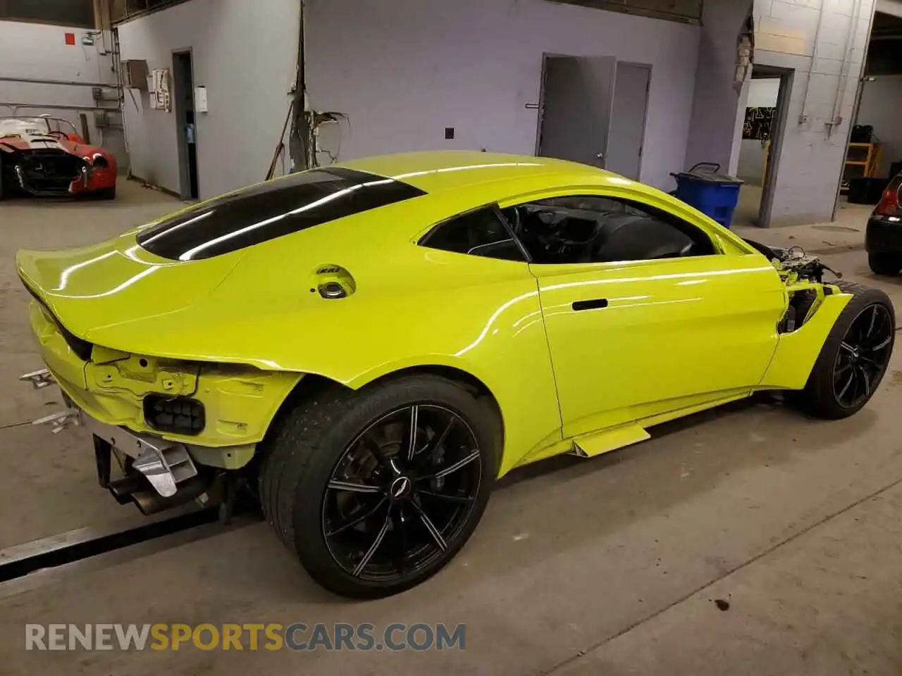 3 Фотография поврежденного автомобиля SCFSMGAWXLGN03363 ASTON MARTIN ALL MODELS 2020
