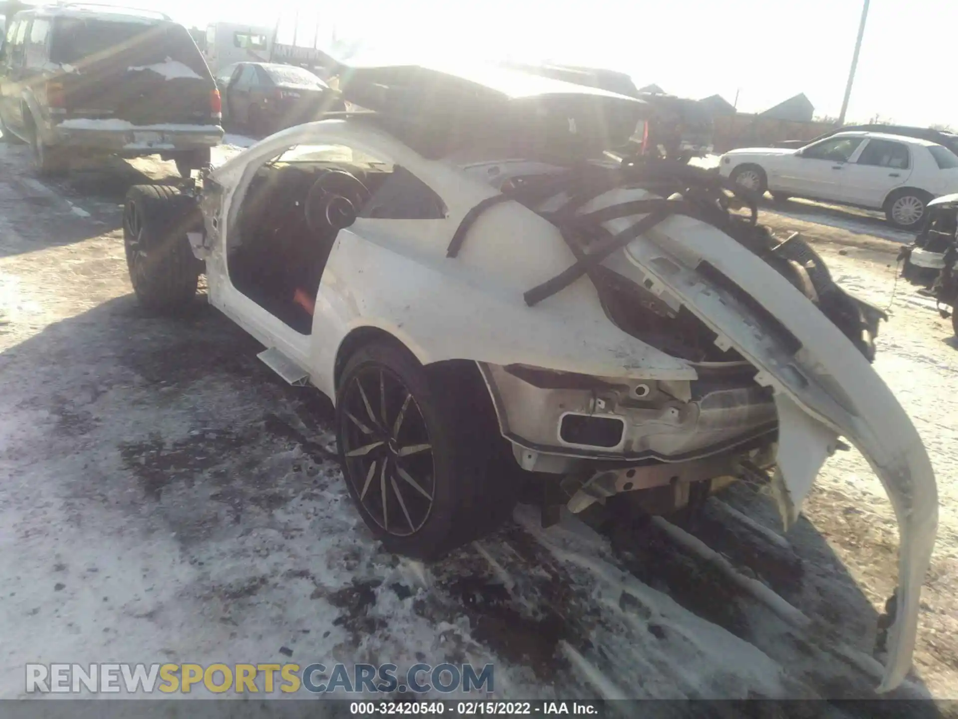 3 Photograph of a damaged car SCFSMGAW0LGN03842 ASTON MARTIN VANTAGE 2020