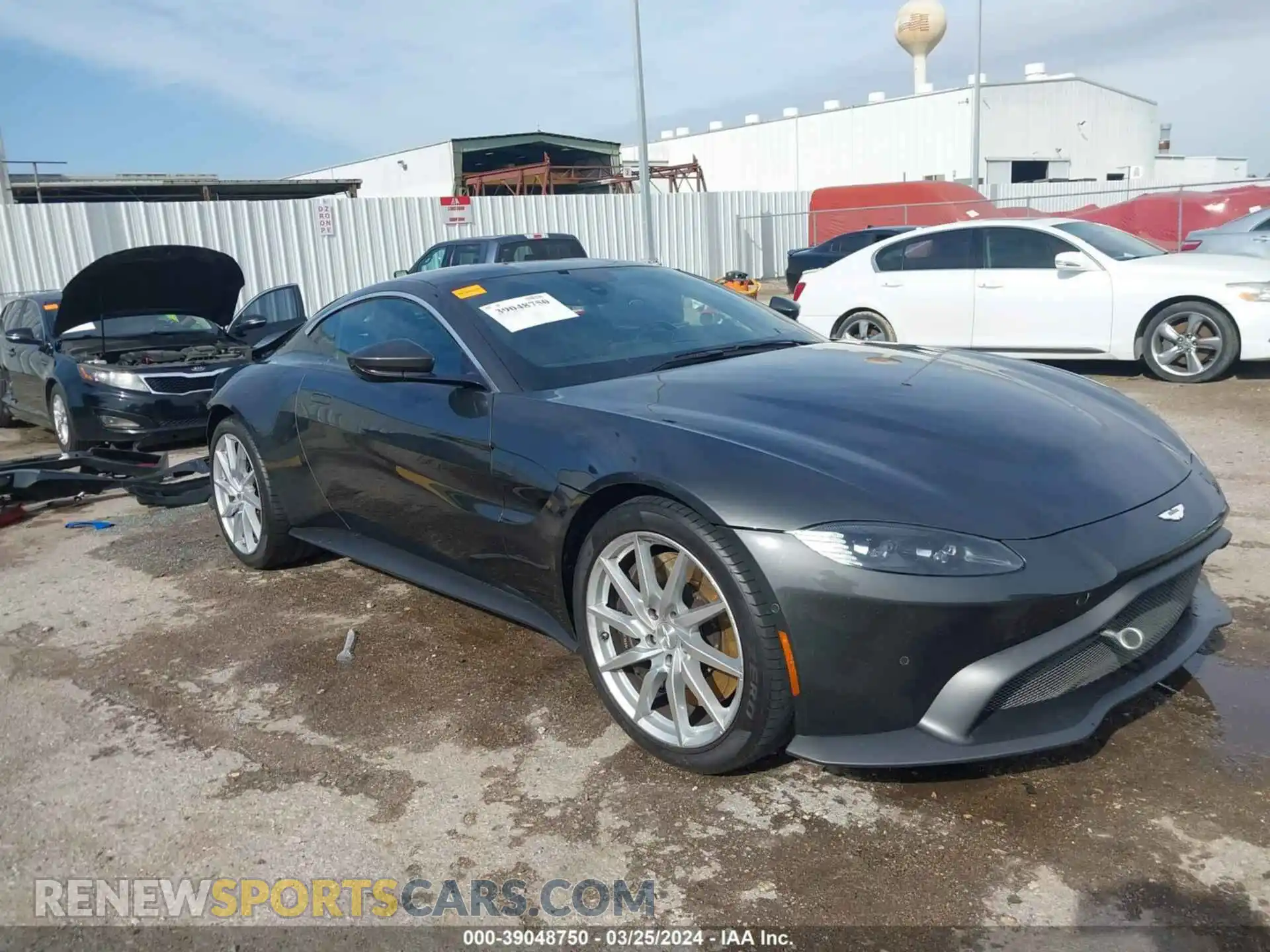 1 Photograph of a damaged car SCFSMGAW4LGN03018 ASTON MARTIN VANTAGE 2020